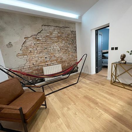 Les 3 Suites - 6 Personnes - 3 Chambres Avec Sdb Privatives Lens Esterno foto