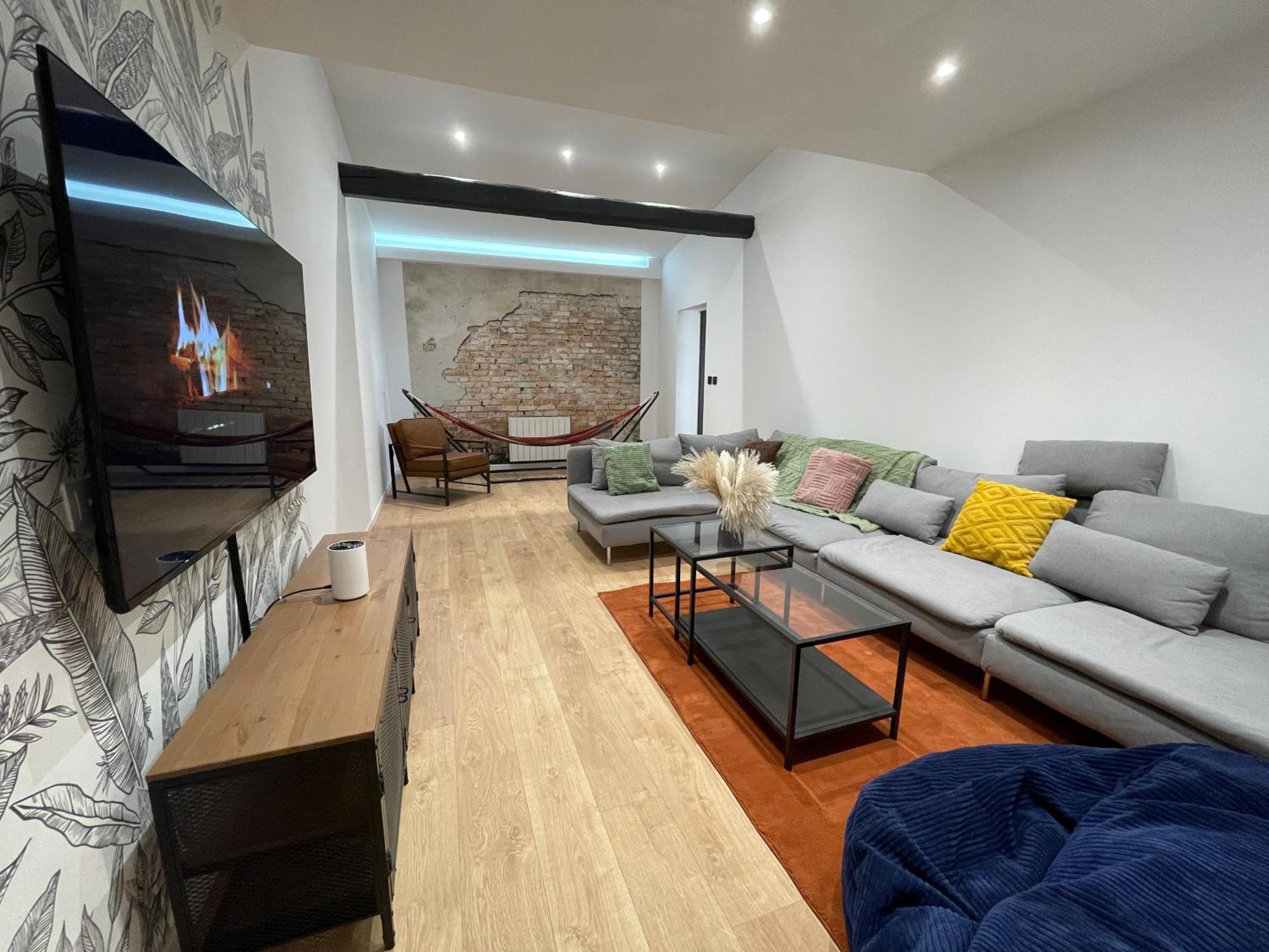 Les 3 Suites - 6 Personnes - 3 Chambres Avec Sdb Privatives Lens Esterno foto