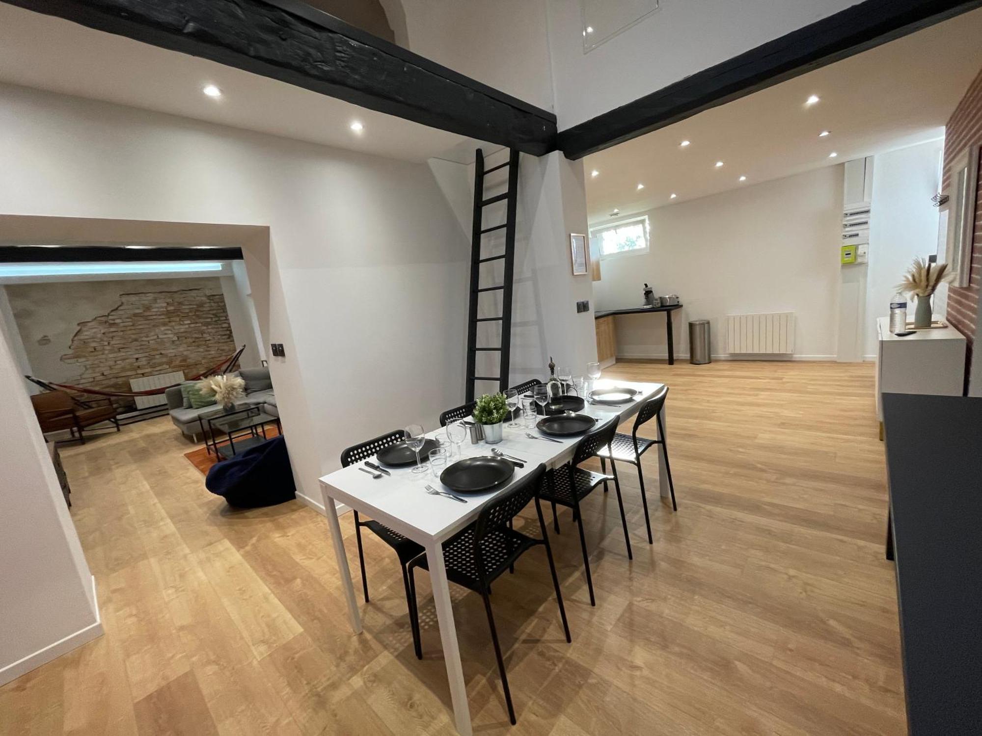 Les 3 Suites - 6 Personnes - 3 Chambres Avec Sdb Privatives Lens Esterno foto